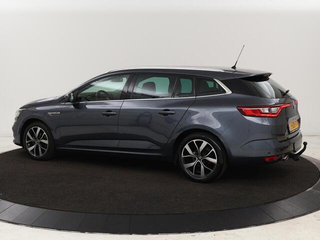 Renault MEGANE 1.3 TCe Bose | Leder | Massage | Trekhaak | Carplay | Camera | Climate control | Keyless | Navigatie | Cruise control | DAB