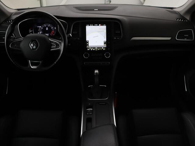 Renault MEGANE 1.3 TCe Bose | Leder | Massage | Trekhaak | Carplay | Camera | Climate control | Keyless | Navigatie | Cruise control | DAB