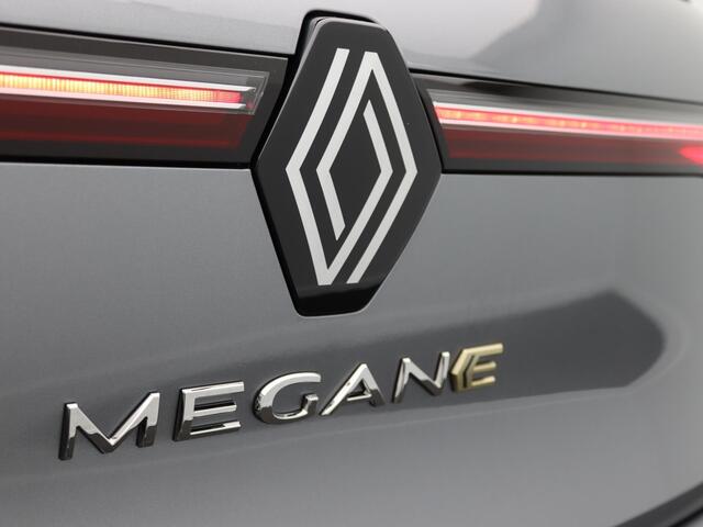 Renault MEGANE E-Tech comfort range iconic 60 kWh | Active driver assist | Blind spot warning | Smart rear view mirror |