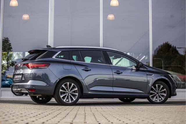 Renault MEGANE Estate 1.6 E-Tech Plug-In Hybrid R.S. Line | Head-up | Camera | LED