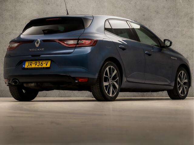 Renault MEGANE 1.2 TCe Bose (VIRTUAL COCKPIT, GROOT NAVI, BOSE AUDIO, CLIMATE, GETINT GLAS, LEDER, SPORTSTOELEN, TREKHAAK, PARKEERSENSOREN, CRUISE, NIEUWSTAAT)