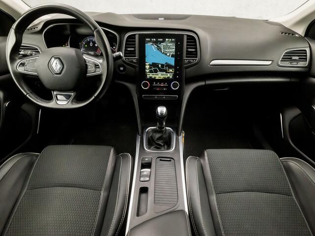 Renault MEGANE 1.2 TCe Bose (VIRTUAL COCKPIT, GROOT NAVI, BOSE AUDIO, CLIMATE, GETINT GLAS, LEDER, SPORTSTOELEN, TREKHAAK, PARKEERSENSOREN, CRUISE, NIEUWSTAAT)