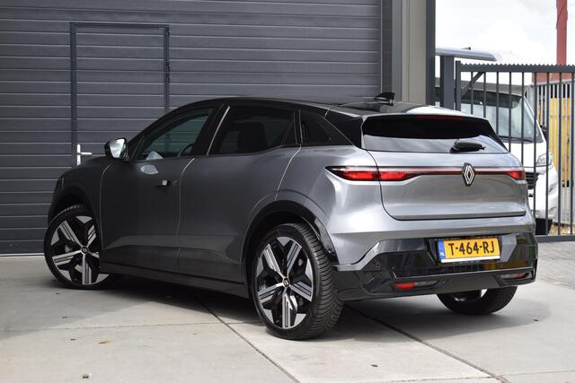 Renault MEGANE E-Tech EV60 Optimum Charge Iconic | HARMANKARDON | 360 CAMERA | STUUR/STOELVERWARMING | NAVI | APPLECARPLAY/ANDROIDAUTO | ALL-SEASONBANDEN | LEDER | CRUISE CONTROL | CLIMATE CONTROL | PDC | LMV