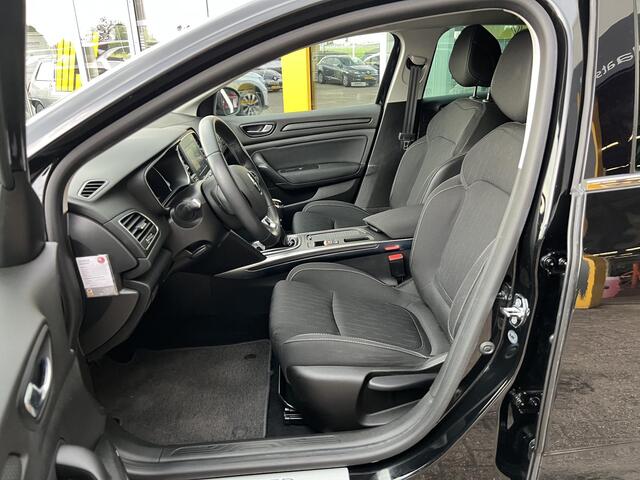 Renault MEGANE 1.3 TCe Limited | NAP | Navigatie | All-Season | Key-less | Climate Control | Parkeersensoren | Cruise Control | Lichtmetaal |