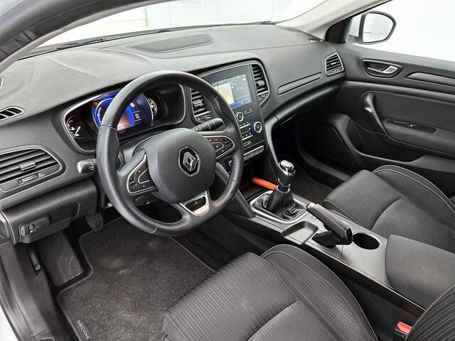 Renault MEGANE Estate 1.3 TCe 102PK Zen / Trekhaak / Cruise-ctr. / LMV / Navi / Airco / Apple carplay / Apk juli-26