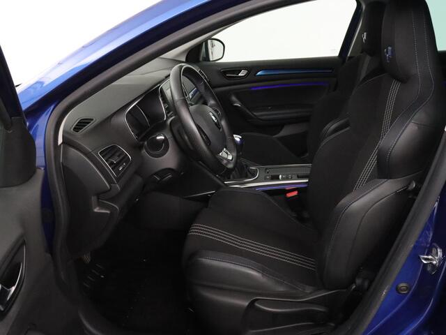 Renault MEGANE 1.2 TCe GT-Line | Sportstoelen | Trekhaak | Navigatie | Keyless | Full LED | Climate control | Sfeerverlichting | Parkeerhulp