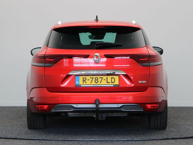 Renault MEGANE Estate 1.6 E-Tech Plug-In Hybrid 160 R.S. Line | Accu 97% | Head-Up Display | Sportstoelen | Navigatie | Clima | Trekhaak.