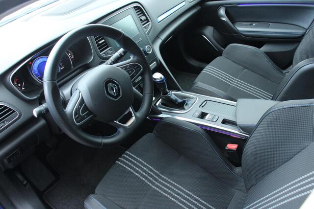 Renault MEGANE 1.2 TCe GT-Line 102DKM, PDC, 130PK