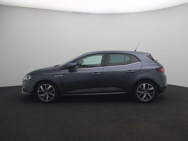 Renault MEGANE TCe 130 Bose EDC Automaat | Park assist met parkeersensoren v+a met achteruitrijcamera | Dodehoeksensoren | R-Link Navigatie | Lichtmetalen velgen | Metaalkleur |