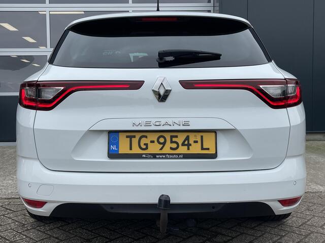 Renault MEGANE Estate 1.3 TCe Limited - 200PK - Cruise Control - Navigatie