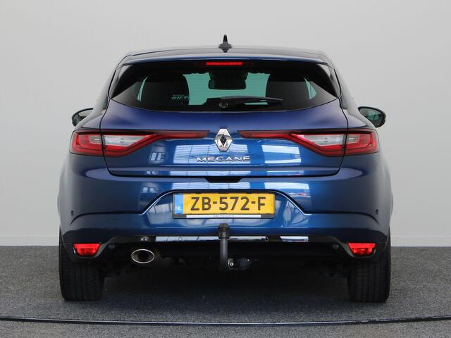 Renault MEGANE 1.3 TCe Bose | Trekhaak | HUD | Bose | LED | Dealer onderhouden | Grootscherm |