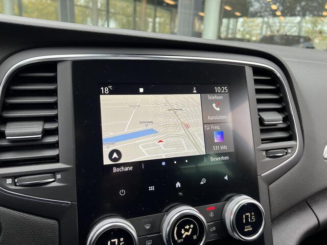 Renault MEGANE 1.3 TCe 140 EDC Intens | Navigatie | Automaat | Carplay | Parkeersensoren voor en achter |