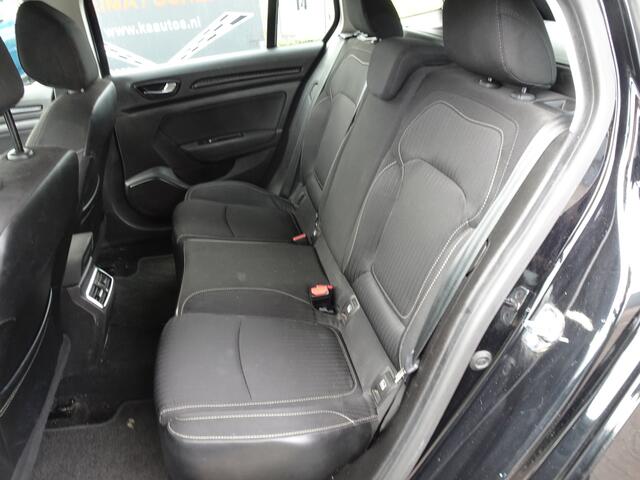 Renault MEGANE Estate 1.2 TCe Zen