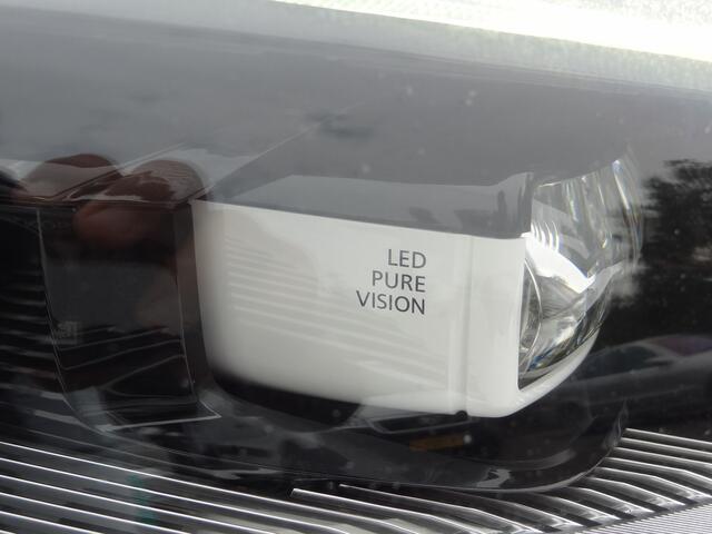 Renault MEGANE 1.2 TCe GT-Line | PANO | CAMERA | ADAPT CRUISE | 18 INCH LV