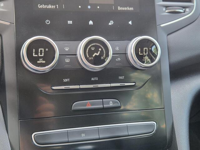 Renault MEGANE Estate 1.6 E-Tech Plug-In Hybrid 160 Business Zen / Dealer Onderhouden / Trekhaak / Navigatie / Apple Carplay & Android auto / Parkeersensoren / Climate Control /