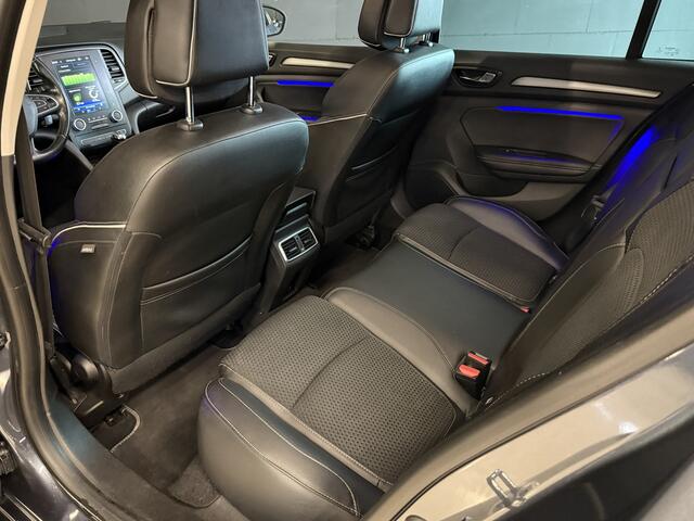 Renault MEGANE Estate 1.2 TCe Bose | Panoramadak | Head UP | Pure Vison LED | Keyless