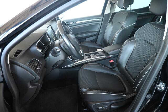 Renault MEGANE 1.2 TCe Bose ECC Cruise control Navigatie PDC Licht metaal Inruil mogelijk