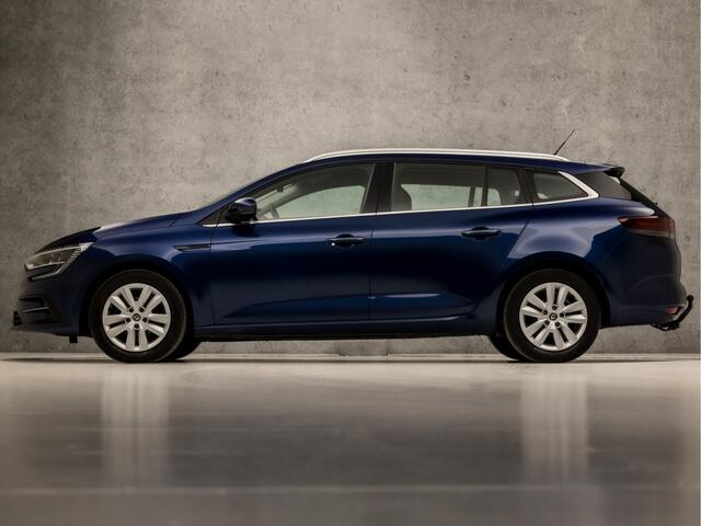 Renault MEGANE Estate 1.3 TCe Sport (APPLE CARPLAY, VIRTUAL COCKPIT, NAVIGATIE, CLIMATE, CAMERA, TREKHAAK, SPORTSTOELEN, PARKEERSENSOREN, KEYLESS, LED KOPLAMPEN, NIEUWSTAAT)