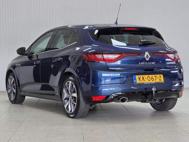 Renault MEGANE 1.2 TCe Bose /Camera! /Trekhaak! /KEYLESS! /Lane assist /Dodehoekdetectie /Grootlichtass. /Half-Leder /DAB+! /Navi /Climat /Cruise /Elek. pakket /Bluetooth /17"LMV /LED Dagrijverl. /Extra getint glas /PDC
