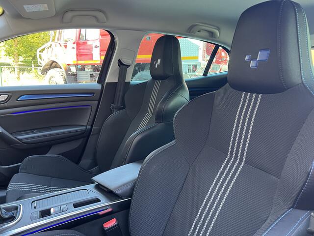 Renault MEGANE 1.2 TCe GT-Line | org. Nederlands | Kuipstoelen |