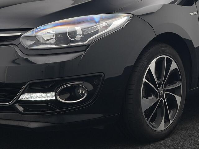 Renault MEGANE Estate 1.2 TCe Handgeschakeld 116pk | BOSE Soundsystem | Navigatie | Keyless | Cruise Control | 17" L.M | USB |