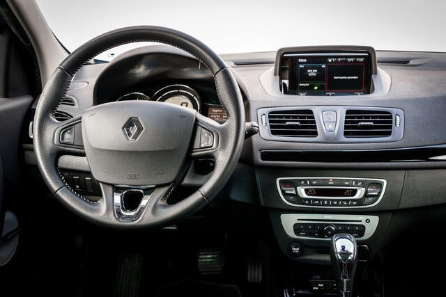 Renault MEGANE Estate 1.2 TCe Bose | Automaat | Schuifdak | Nw ketting | Cruise | Navi | PDC | Camera