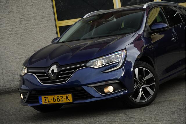 Renault MEGANE Estate 1.3 TCe 141PK! Bose BJ2019 Lmv 17" | Led | Pdc | Keyless entry | Achteruitrijcamera | Dashboard verlichting | Groot navi | Climate control | Cruise control | Extra getint glas