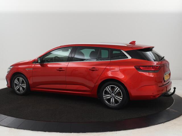 Renault MEGANE 1.6 E-Tech Plug-In Hybrid 160 | Stoelverwarming | Head-Up | Trekhaak | Adaptive cruise | Carplay | Digital Cockpit | Climate control | Navigatie | Keyless | PHEV | Plug In
