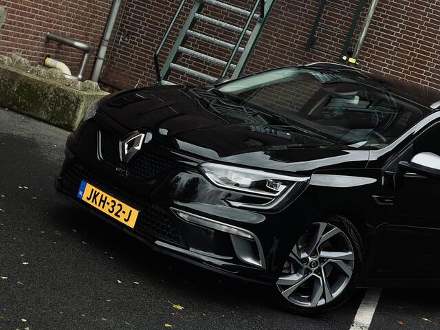 Renault MEGANE Estate 1.6 TCe GT PANO | STOELVERW | CAMERA | 205PK | ZEER GOEDE STAAT |
