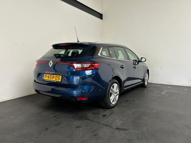 Renault MEGANE Estate 1.5 Blue dCi GT-Line