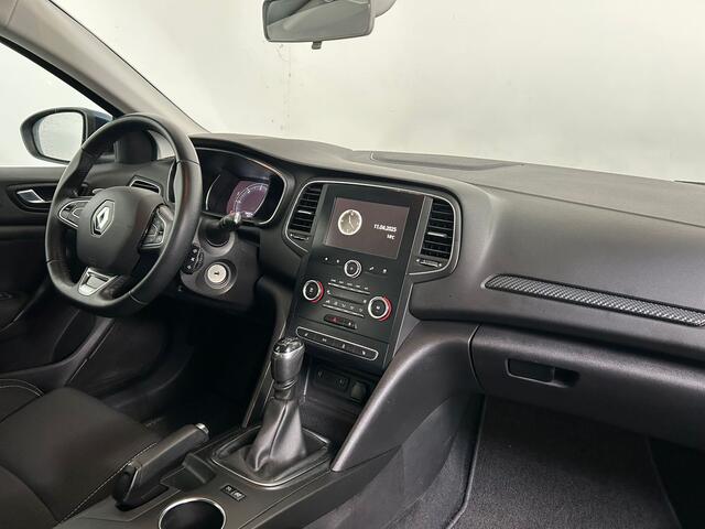 Renault MEGANE Estate 1.5 Blue dCi GT-Line