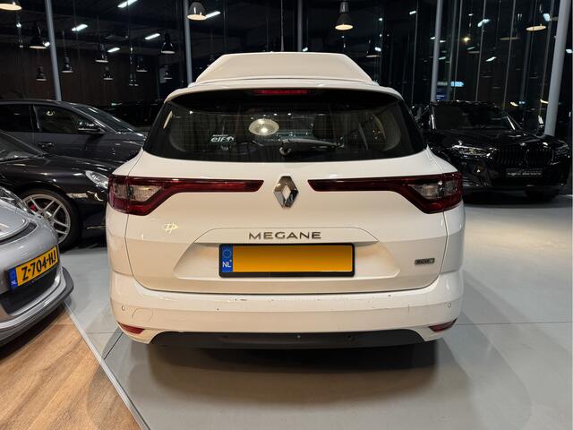 Renault MEGANE 1.5 dCi Expression grijs kntkn, navi, cruise cont.