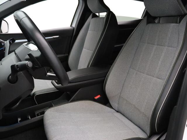 Renault MEGANE E-Tech 220pk EV60 Optimum Charge Techno 360° Camera | Adapt. Cruise | Navi | Parkeersens. v+a | Stoel-/stuurverw.