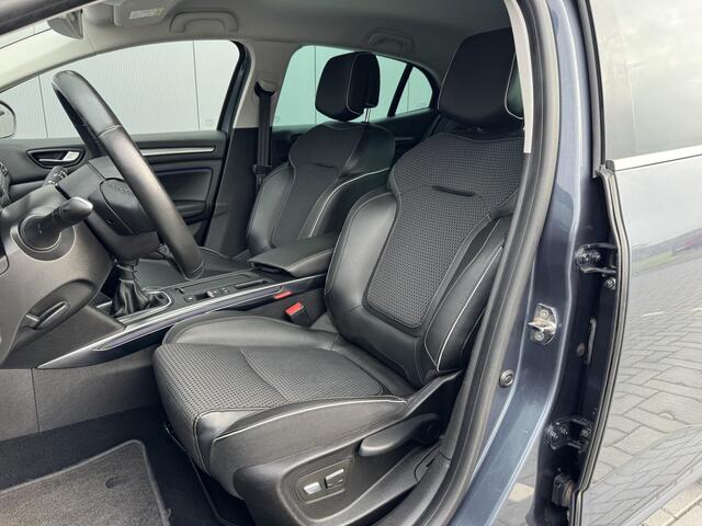 Renault MEGANE 1.2 TCe Bose | Nieuw binnen | Rijk uitgevoerd!