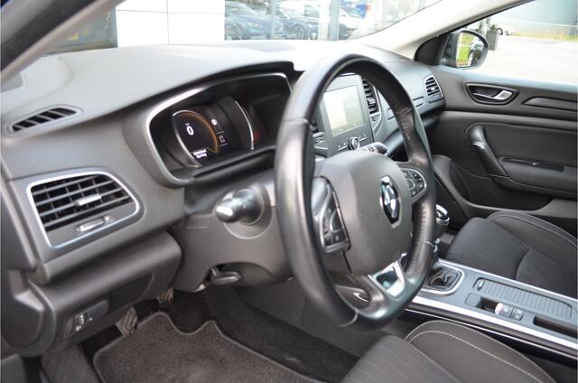 Renault MEGANE Estate 1.5 dCi Eco2 Limited Clima Navi Carplay Led Trekhaak Lmv Cruise Control