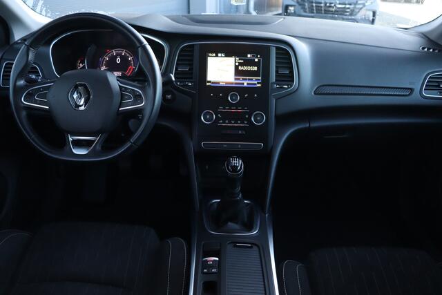 Renault MEGANE 1.3 TCe Limited | Trekhaak | Cruise | PDC |