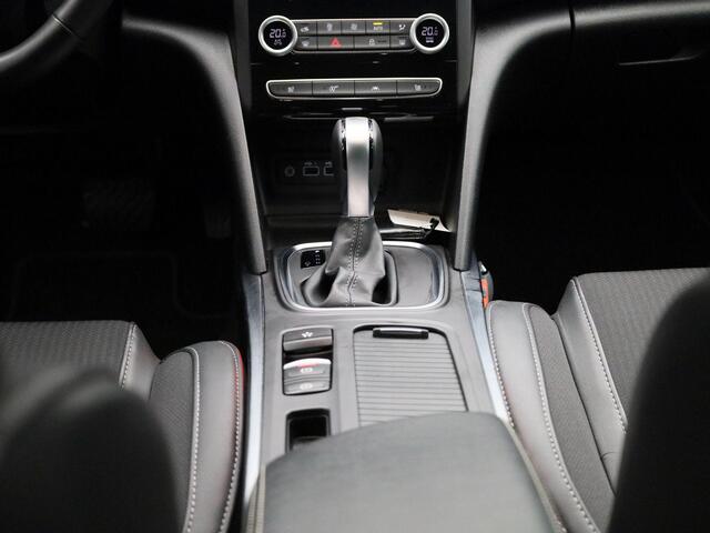 Renault MEGANE Estate 1.3 TCe 140Pk EDC Techno | Navigatie | Apple & Android Carplay | Climate Control | Parkeersensoren Voor & Achter | Camera | Stoel en Stuurverwarming | Licht en Regensensor | Privacy Glass | Cruise Control |