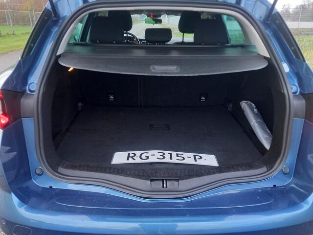 Renault MEGANE Estate 1.2 TCe Limited