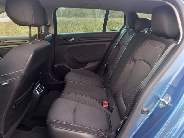 Renault MEGANE Estate 1.2 TCe Limited