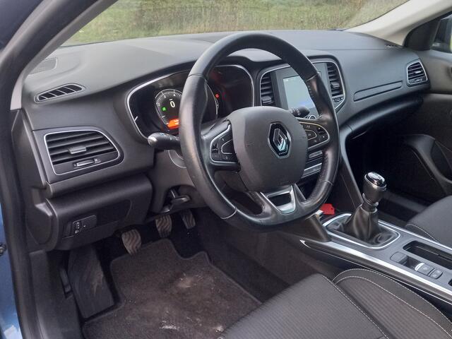 Renault MEGANE Estate 1.2 TCe Limited