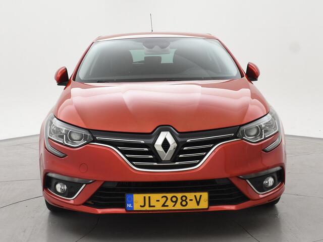 Renault MEGANE 1.2 TCe 130 PK BOSE 5-DRS + GROOT SCHERM | CAMERA | WEGKL. TREKHAAK | MASSAGE | SFEERVERLICHTING