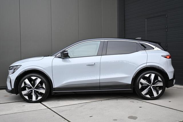 Renault MEGANE E-Tech comfort range techno 60 kWh | 360 CAMERA | STUURVERWARMING | NAVI | ADAPT. CRUISE CONTROL | APPLECARPLAY/ANDROIDAUTO | CLIMATE CONTROL | PDC | LMV