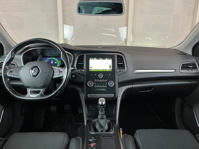 Renault MEGANE Estate 1.3 TCe Bose + DEALER ONDERHOUDEN + MASSAGESTOEL