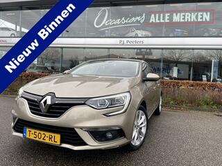 renault-megane-1.5-dci-bose-airco--
