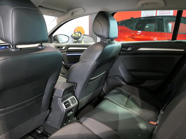 Renault MEGANE Estate 1.3 TCe Intens * Vraag naar beschikbaarheid * - Camera, dode hoek detector, head-up display, parkeerassistent