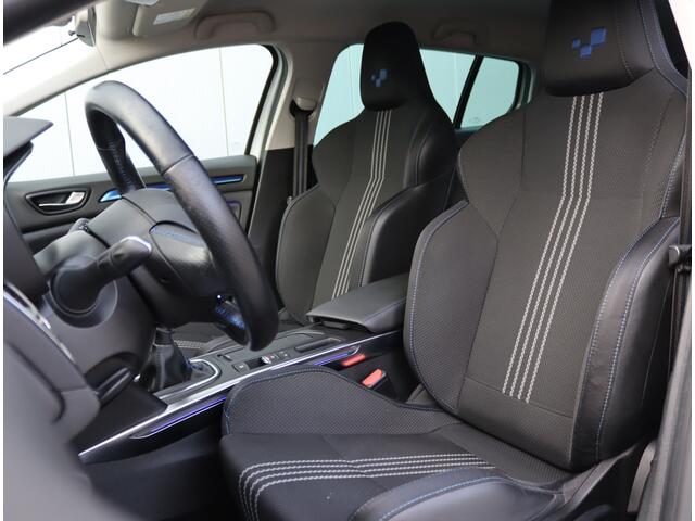 Renault MEGANE Estate 1.2 TCe GT-Line | Trekhaak | Navigatie | Keyless