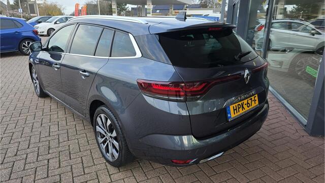 Renault MEGANE Estate 1.3 TCe 140 Techno * 6 Bak *Keyless entry/ Start*Head-up display*Achteruitrijcamera*Lederen bekleding**Navigatie** BOVAG Garantie