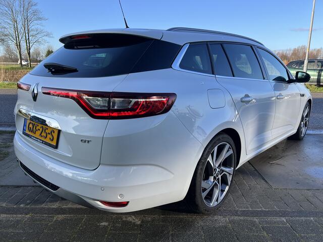 Renault MEGANE Estate 1.6 TCe GT 205 PK / Dealer onderhouden / 4Control / Trekhaak afneembaar / Stoelverw. / Head-up display / DAB /