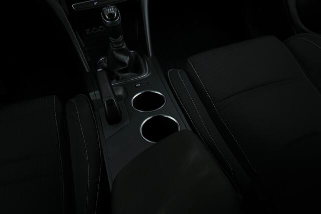 Renault MEGANE 1.0 TCe Business Zen | Camera | Airco | Parkeersensoren | LED koplampen | Cruise control