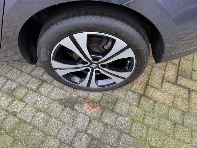 Renault MEGANE 1.2 TCe Bose NIEUWE DIS. KETTING NAVIGATIE TREKHAAK PARK.SENSOREN LICHTM.VELGEN 1.2 TCe Bose